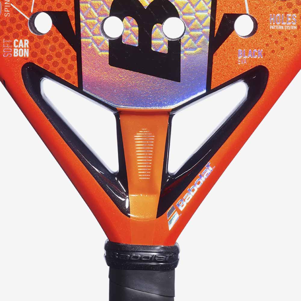Vista do coração da Raquete de Padel Babolat Viper Soft Juan Lebron 2026 em tons de laranja e preto.