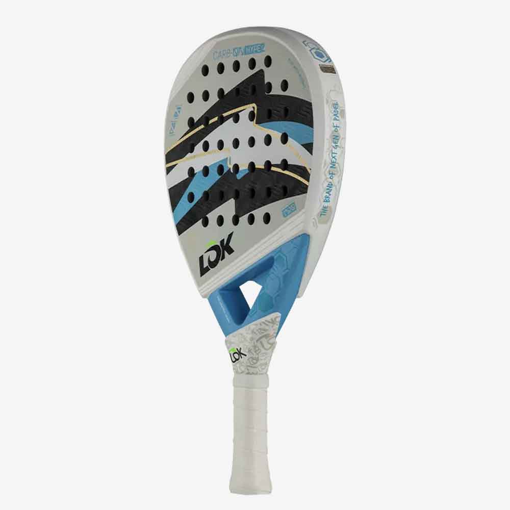 Face da raquete LÕK Carb-On Hype 2 exibindo a tecnologia 3D Spin Lines para efeitos e o sistema Gradual Face.