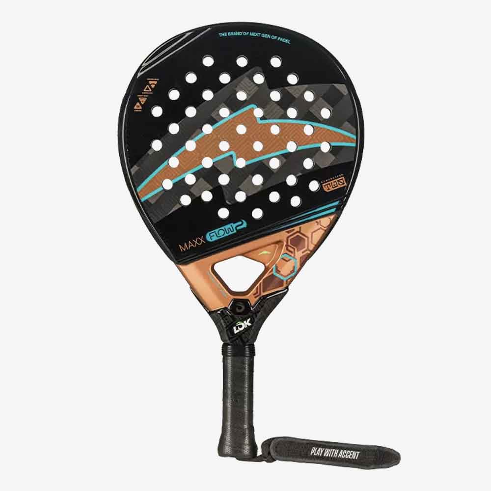 Foto frontal da Raquete de Padel Lõk Maxx Flow 2 Bea Caldera, formato redondo e face em carbono 18k preto com detalhes em azul e bronze e face secundária apenas com detalhe do logotipo Lõk.