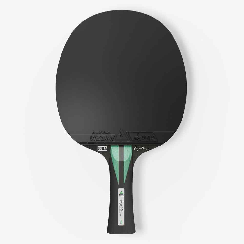 Raquete Joola Carbon  Speed Hugo Calderano com detalhes em verde e preto.