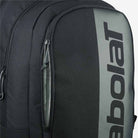 Detalhe zíper da Mochila de Tênis Babolat Backpack Court Hero preta e grafite.