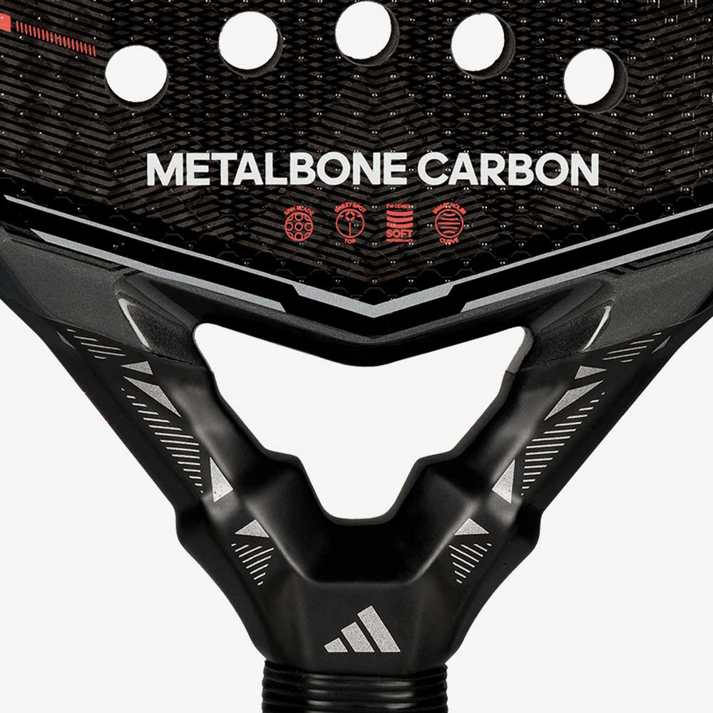 Detalhe do coração da Raquete de Padel Adidas Metalbone Carbon 2026 com formato diamante.