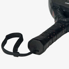 Detalhe da empunhadura e corda de segurança da Raquete de Padel Adidas Metalbone Carbon 2026.