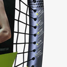 Detalhe impresso das características técnicas da Raquete de Tênis Babolat Boost Aero 102 260g cor verde Cítrico.