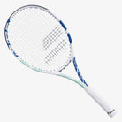 Raquete de tênis Babolat Boost Drive W 105 de 260g nas cores branca, verde e azul, vista de frente.