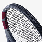 Detalhe da Cabeça da Raquete de Tênis Babolat EVO Aero GEN 2 102.