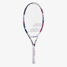 Raquete de tênis infantil Babolat B-Fly 23 em cores rosa, roxo e branco, vista lateral 3/4