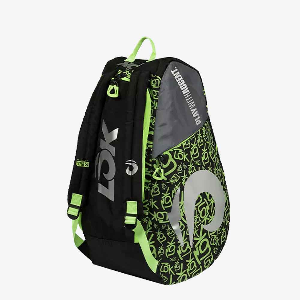 Raqueteira de Padel LÕK Gen 2 nas cores preto e cinza com detalhes em verde lima, exibindo o design assimétrico, o logotipo LÕK em destaque e as alças acolchoadas.